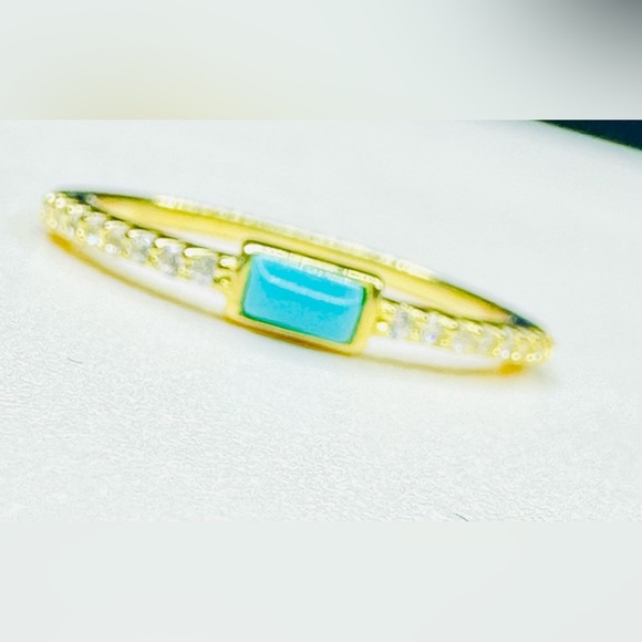 Elegant 14KGold Sterling Silver and Turquoise Ring and Simulated Diamonds - Picture 1 of 5